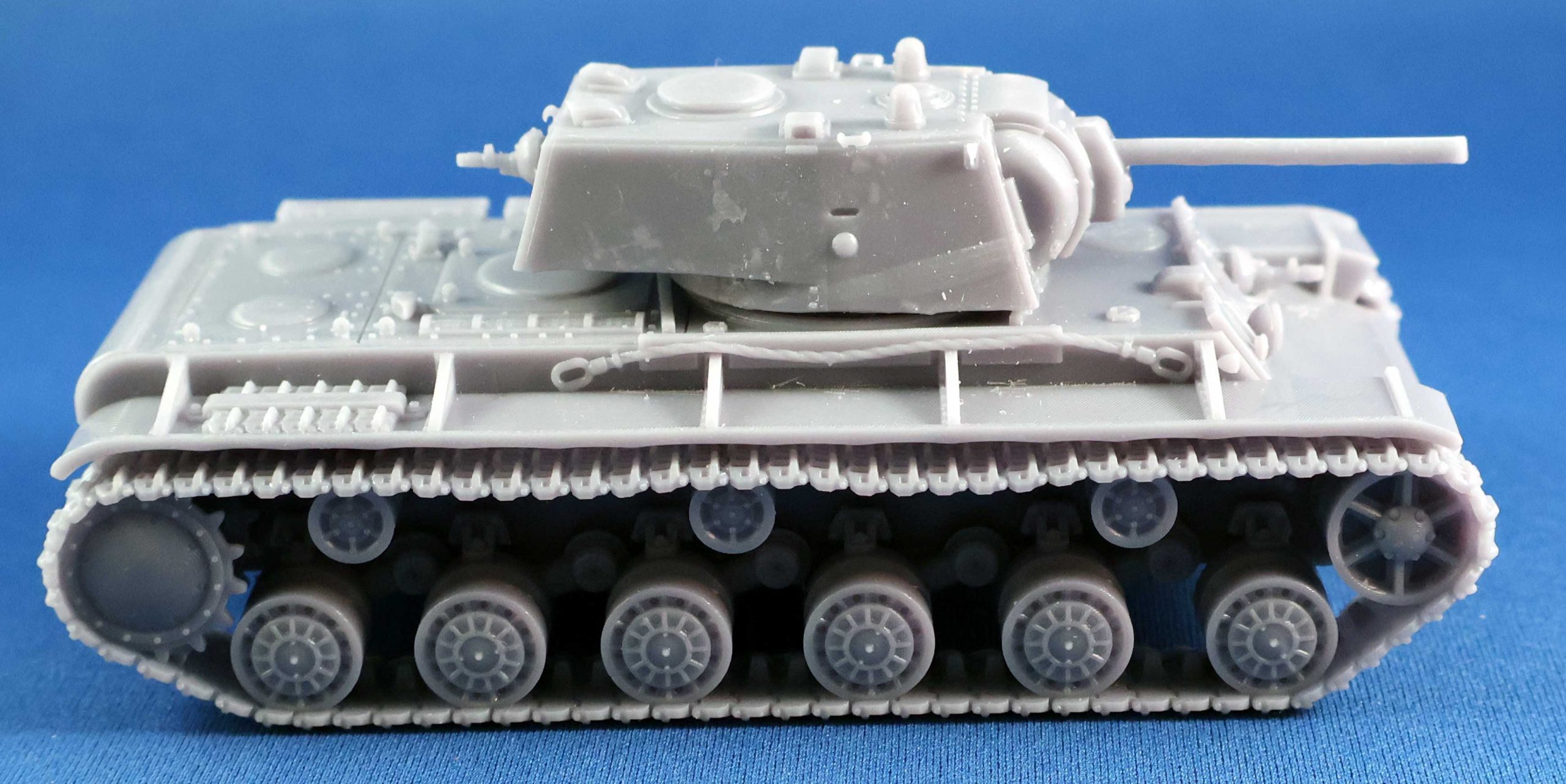 KV-1 Soviet Heavy Tank - Image 2