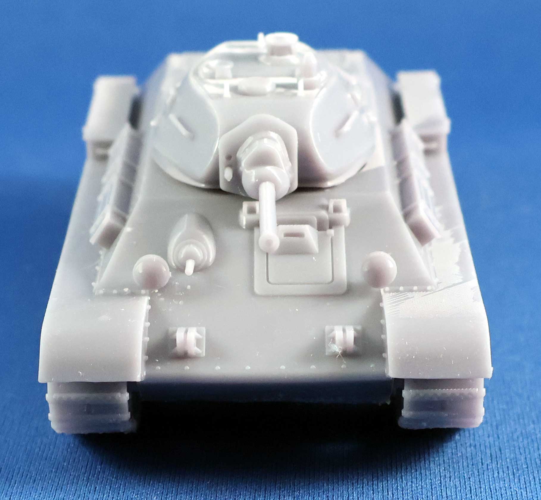 T-34 Model 1940 Soviet Medium Tank - Image 5