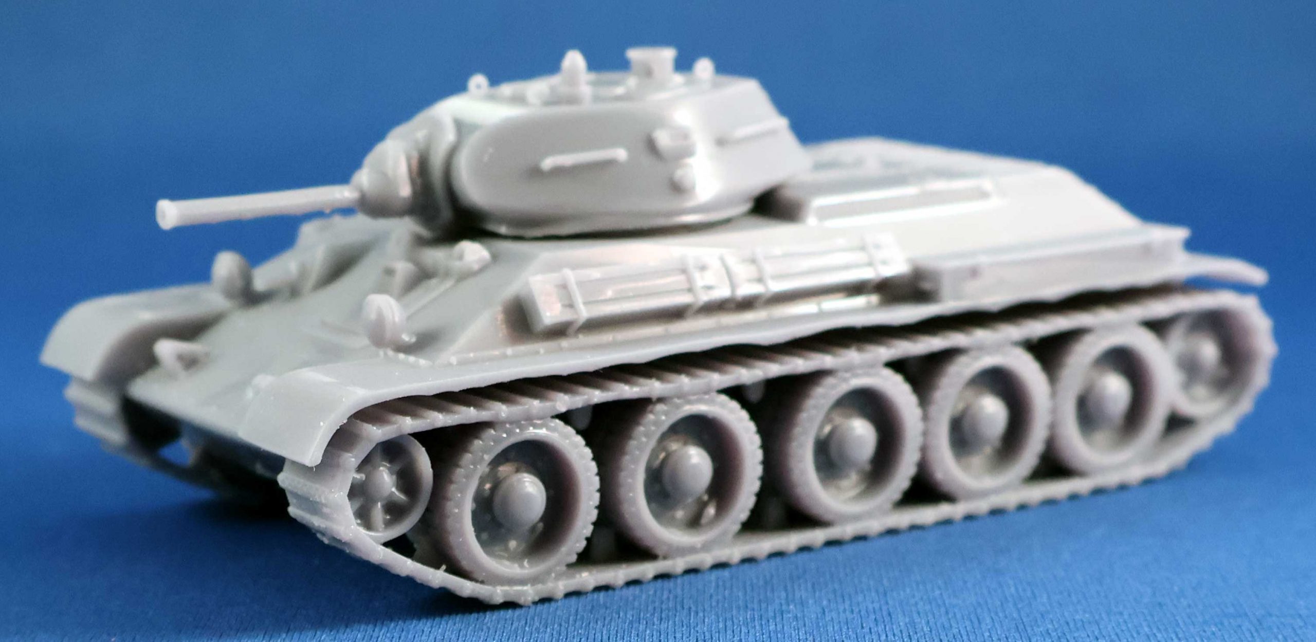 T-34 Model 1940 Soviet Medium Tank - Image 6